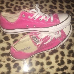 Pink Converse, Men’s size 8